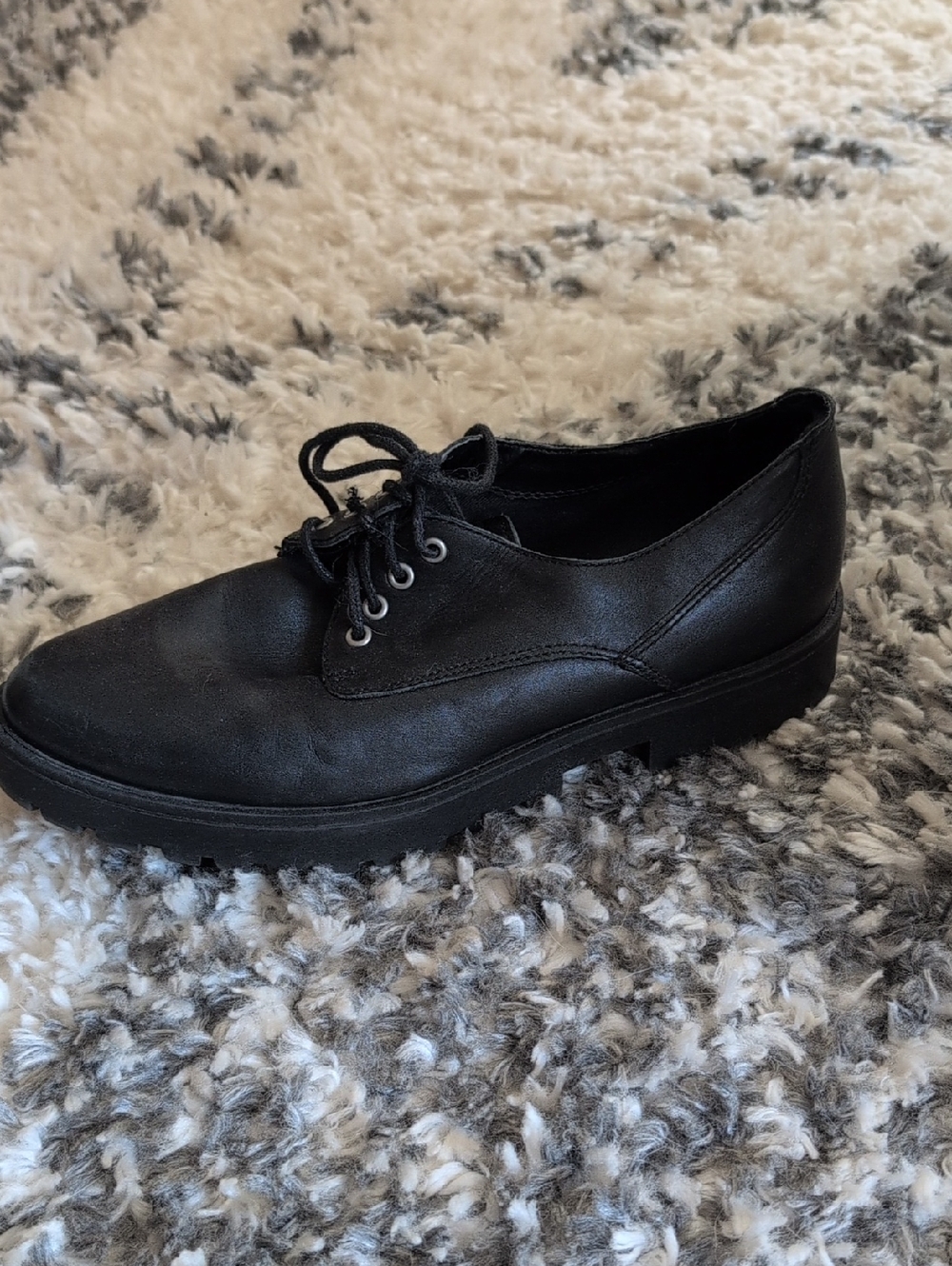 Steve Madden Black Leather Oxford Shoes
